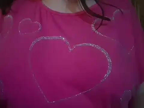 AalinnaK online show from December 2025 07:55:01 PM