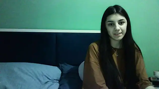 Ahotkittyxxx online show from January 2025 02:42:02 PM