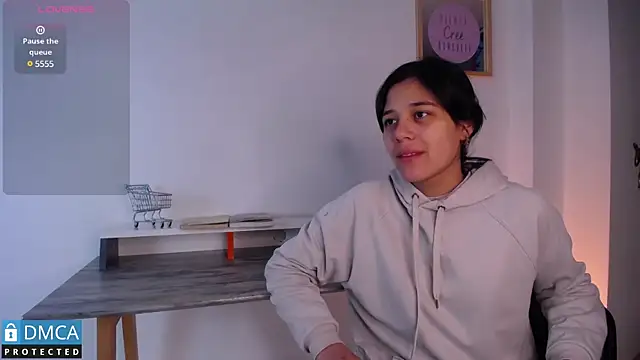 floriamANDjazmin online show from February 2025 11:31:01 AM