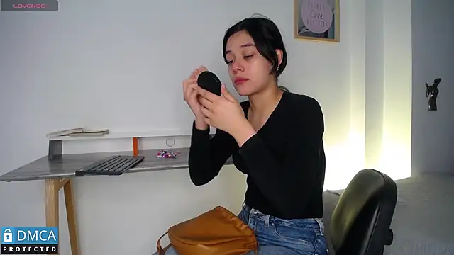 floriamANDjazmin online show from February 2025 03:04:02 AM