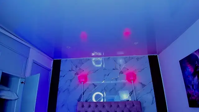 AuroraDiaz online show from February 2026 07:19:02 PM