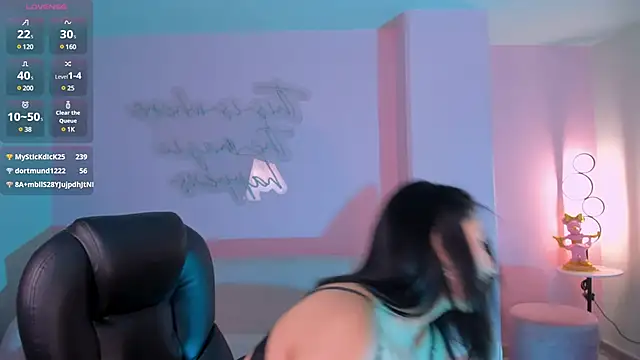 MaddisonLowe online show from March 2025 09:51:02 AM