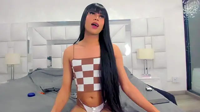 Hellen moons   online show from January 2025 09:37:02 AM