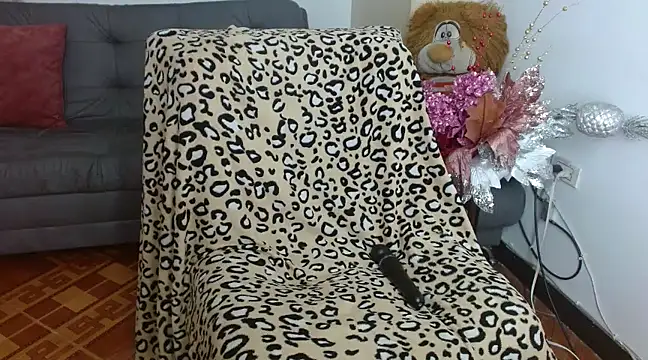  melisaa  online show from February 2025 01:30:02 PM