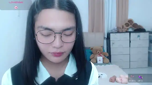zhaviahale21 online show from August 2026 03:39:01 PM