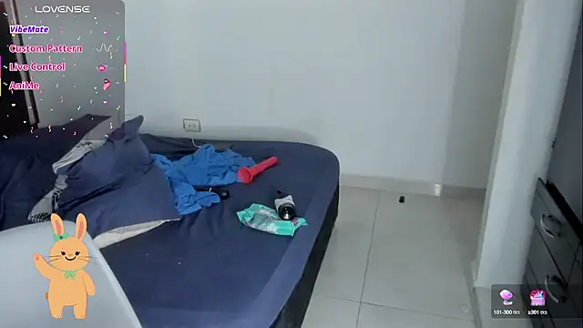 Snapshot of Moon_Sammy chatting on January 2025 03:57:02 PM Moon Sammy online show from January 2025 03:57:02 PM