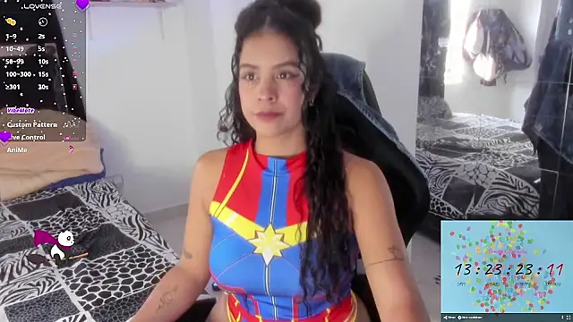 Snapshot of Moon_Sammy chatting on October 2025 01:07:02 PM Moon Sammy online show from October 2025 01:07:02 PM