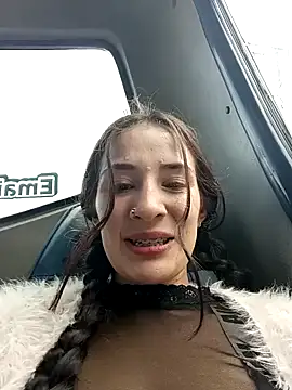 Snapshot of SAMANTHA-16_ chatting on January 2025 05:11:01 PM SAMANTHA-16 online show from January 2025 05:11:01 PM