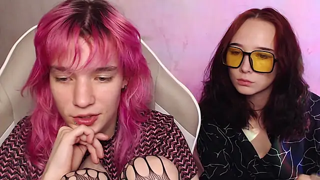 Robin yourss online show from November 2025 12:07:01 PM