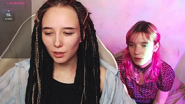 Robin yourss online show from November 2025 04:07:02 PM