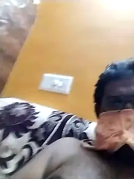 naughtykarthiktamilboy975 online show from December 2024 10:01:02 PM