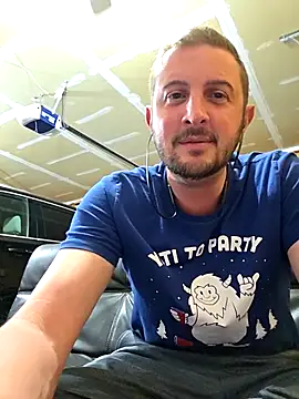 MrMechanic38 online show from March 2026 12:54:02 AM