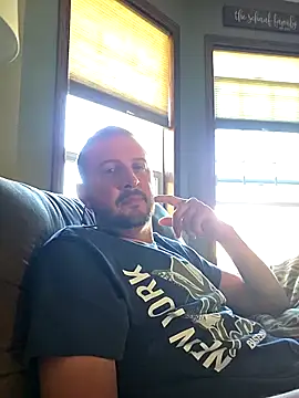 MrMechanic38 online show from March 2026 11:48:02 PM