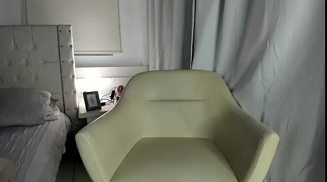 Snapshot of Gabycutee chatting on February 2025 02:03:01 AM Gabycutee online show from February 2025 02:03:01 AM