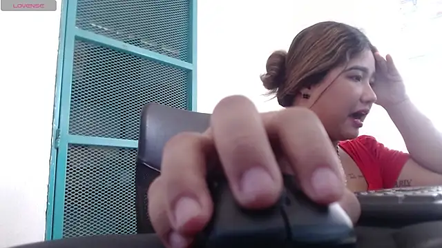 Snapshot of Gabycutee chatting on September 2025 09:48:02 PM Gabycutee online show from September 2025 09:48:02 PM