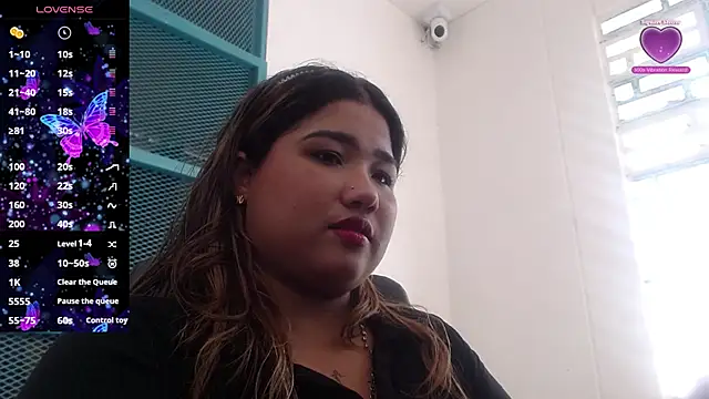 Snapshot of Gabycutee chatting on October 2025 09:11:01 PM Gabycutee online show from October 2025 09:11:01 PM