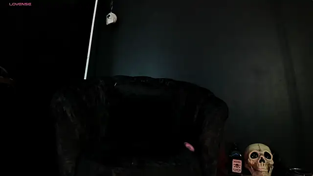 Agnes jones  online show from January 2025 11:56:01 PM