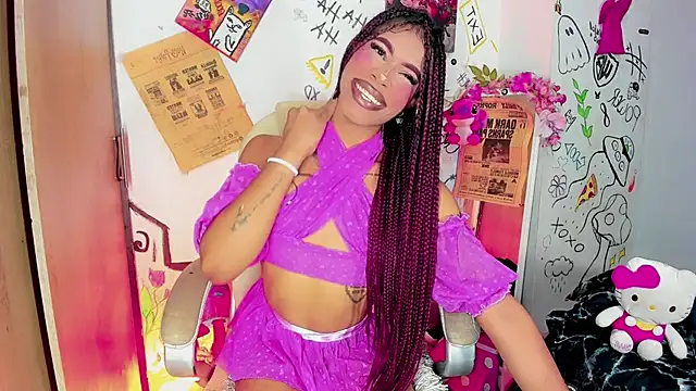 bloom444 online show from June 2026 01:44:02 AM