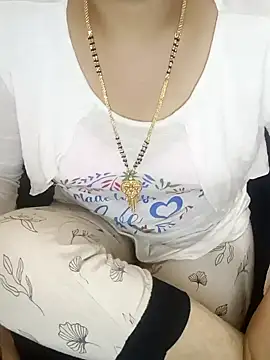 yourtamilcouple online show from December 2024 03:10:01 PM