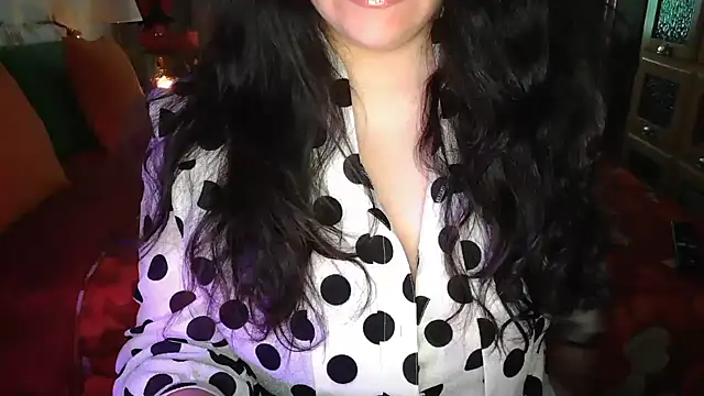 Snapshot of CronacaErotica chatting on January 2025 03:26:01 PM CronacaErotica online show from January 2025 03:26:01 PM