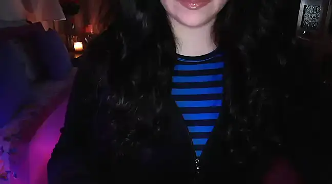 Snapshot of CronacaErotica chatting on January 2025 04:14:02 PM CronacaErotica online show from January 2025 04:14:02 PM