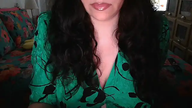 Snapshot of CronacaErotica chatting on September 2025 12:28:02 PM CronacaErotica online show from September 2025 12:28:02 PM