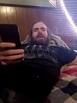 Snapshot of RobStrokes215 chatting on February 2025 02:48:02 AM RobStrokes215 online show from February 2025 02:48:02 AM