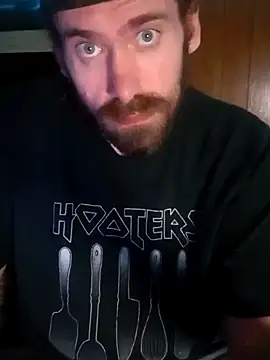 Snapshot of RobStrokes215 chatting on September 2025 06:46:01 AM RobStrokes215 online show from September 2025 06:46:01 AM