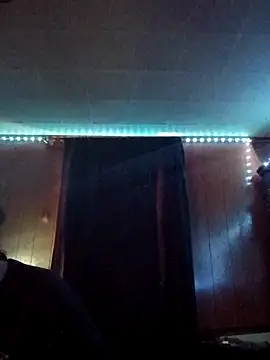 Snapshot of RobStrokes215 chatting on February 2026 05:40:02 PM RobStrokes215 online show from February 2026 05:40:02 PM