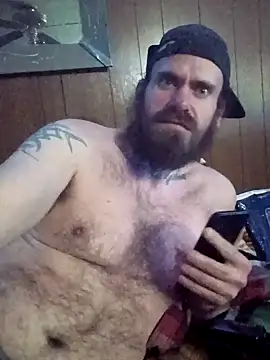 Snapshot of RobStrokes215 chatting on February 2026 06:21:01 AM RobStrokes215 online show from February 2026 06:21:01 AM