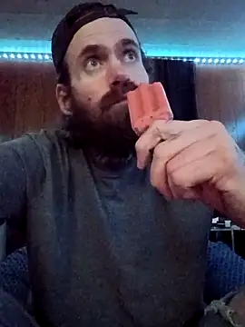 Snapshot of RobStrokes215 chatting on February 2026 04:20:01 AM RobStrokes215 online show from February 2026 04:20:01 AM