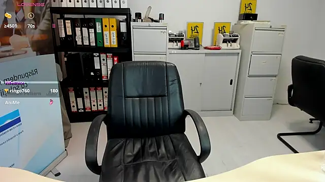 Snapshot of kilenyapatrice chatting on January 2025 02:26:01 PM kilenyapatrice online show from January 2025 02:26:01 PM