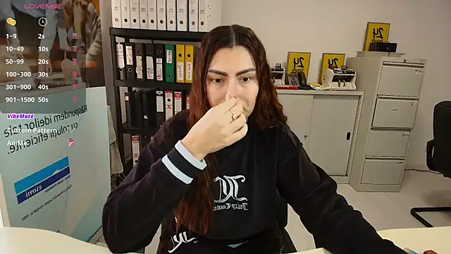 Snapshot of kilenyapatrice chatting on February 2025 01:33:02 PM kilenyapatrice online show from February 2025 01:33:02 PM