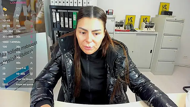 Snapshot of kilenyapatrice chatting on February 2025 01:07:01 PM kilenyapatrice online show from February 2025 01:07:01 PM