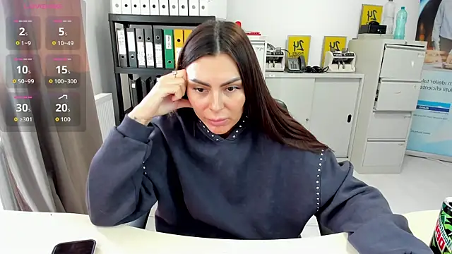 Snapshot of kilenyapatrice chatting on November 2025 12:48:02 PM kilenyapatrice online show from November 2025 12:48:02 PM