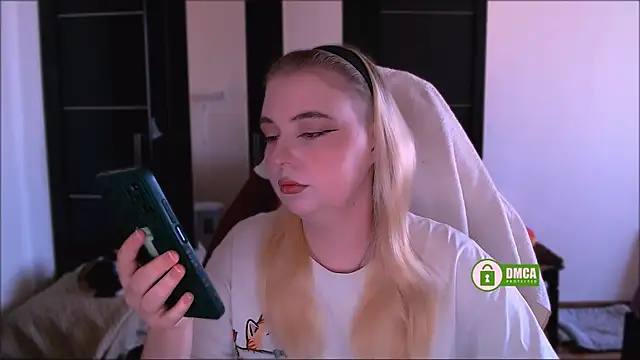 EvaAndLilith online show from October 2025 09:08:01 AM