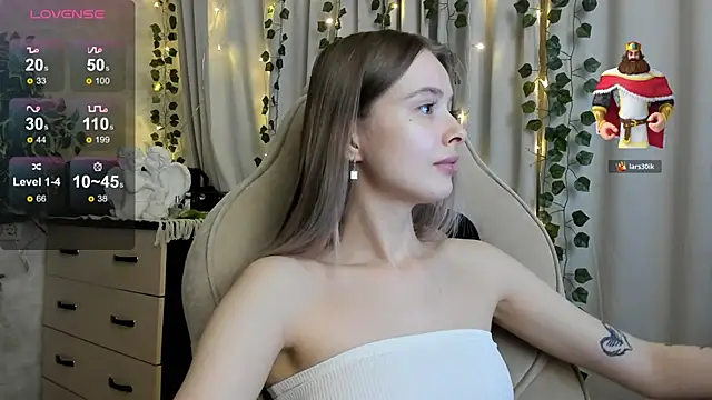 Snapshot of mell_milles chatting on December 2025 03:28:02 PM mell milles online show from December 2025 03:28:02 PM