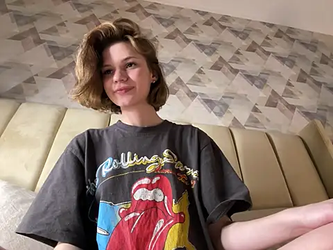 Snapshot of anacondaproject chatting on March 2025 09:37:01 PM anacondaproject online show from March 2025 09:37:01 PM