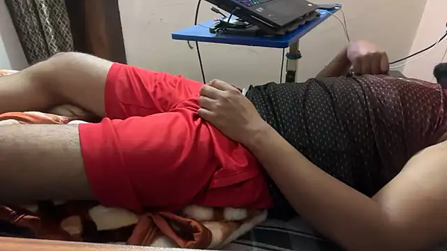 Snapshot of sexyboy09 chatting on October 2025 06:24:02 AM sexyboy09 online show from October 2025 06:24:02 AM