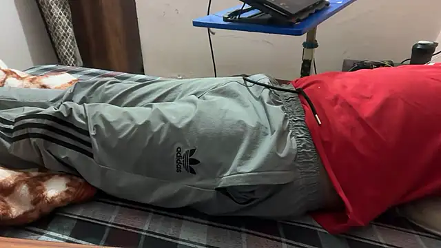 Snapshot of sexyboy09 chatting on October 2025 06:46:02 PM sexyboy09 online show from October 2025 06:46:02 PM