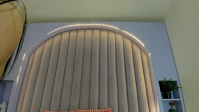 Snapshot of JaylaScott__ chatting on November 2025 11:43:02 AM JaylaScott online show from November 2025 11:43:02 AM