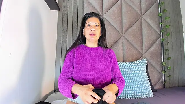 Snapshot of JaylaScott__ chatting on February 2026 11:50:01 AM JaylaScott online show from February 2026 11:50:01 AM