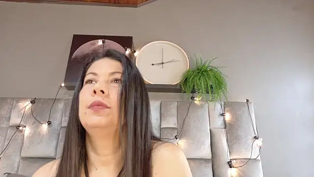 Snapshot of JaylaScott__ chatting on April 2026 11:48:01 AM JaylaScott online show from April 2026 11:48:01 AM