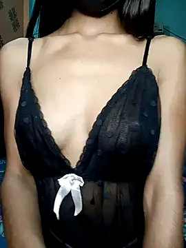 Snapshot of poojaji690 chatting on February 2025 05:28:02 AM poojaji690 online show from February 2025 05:28:02 AM