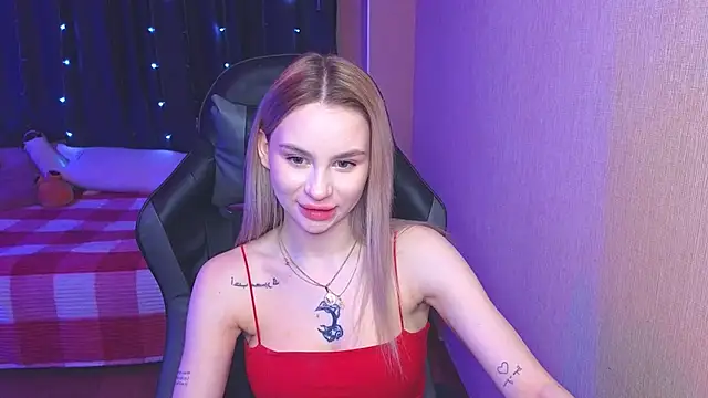 Snapshot of doll_barbieee chatting on February 2025 07:25:02 PM doll barbieee online show from February 2025 07:25:02 PM