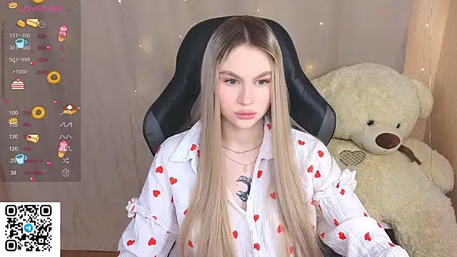 Snapshot of doll_barbieee chatting on October 2025 05:17:01 PM doll barbieee online show from October 2025 05:17:01 PM