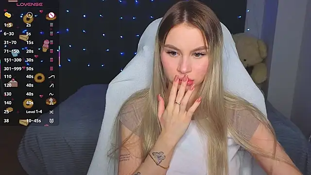 Snapshot of doll_barbieee chatting on February 2026 08:50:01 PM doll barbieee online show from February 2026 08:50:01 PM