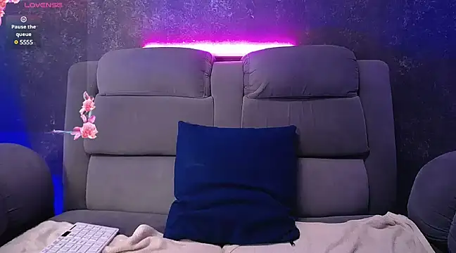 Snapshot of hannaa_jhoonson chatting on December 2024 08:47:02 PM hannaa jhoonson online show from December 2024 08:47:02 PM