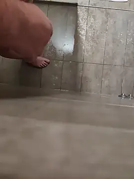 Macanxxx online show from December 2025 04:24:01 PM