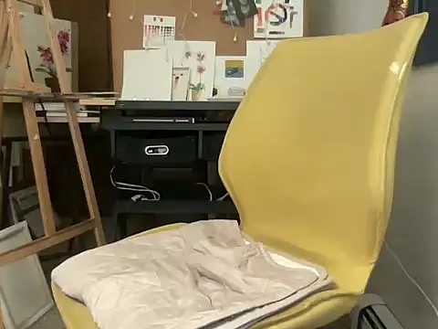 Snapshot of naughtyonbicycle chatting on September 2025 01:46:01 PM naughtyonbicycle online show from September 2025 01:46:01 PM